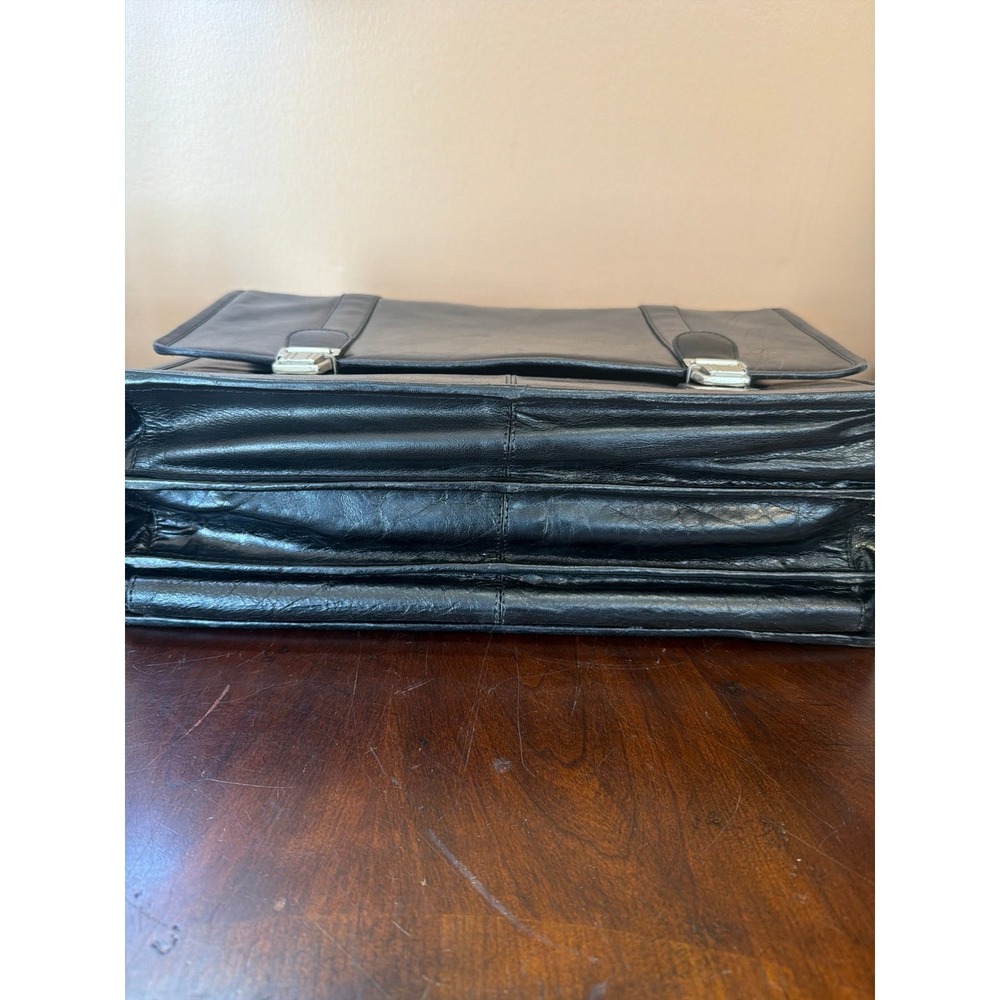 Brief case - Picture 5 of 10